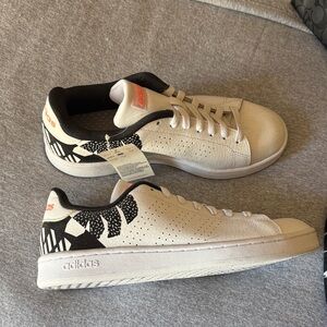 Adidas Men's Beige and Black Patterned Sneakers